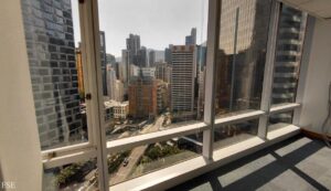 Mid-Floor Sea & City View, Well-Positioned Layout, Floor-to-Ceiling Windows, Bright & Spacious