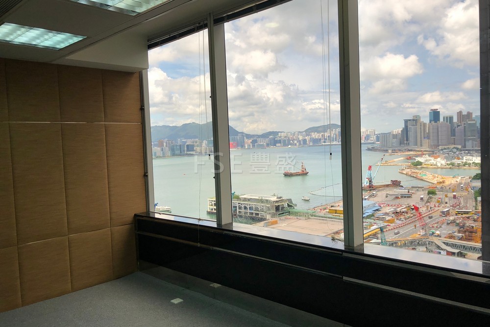 中層海景城市景，間隔四正，通透大窗,開揚光猛